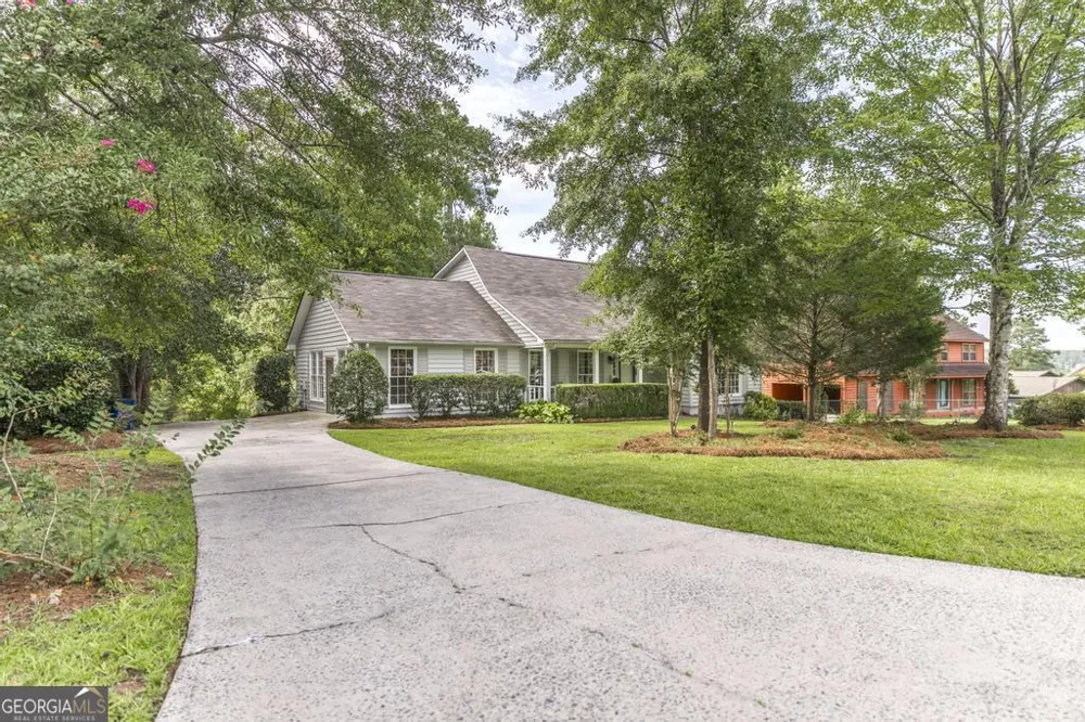 6806 Bay Point DR Macon, GA 31220