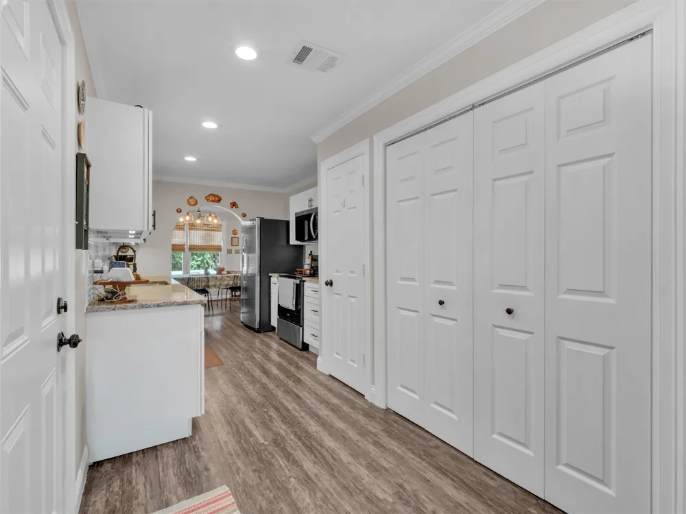 5400 Meadowbrook Drive Fort Worth, TX 76112