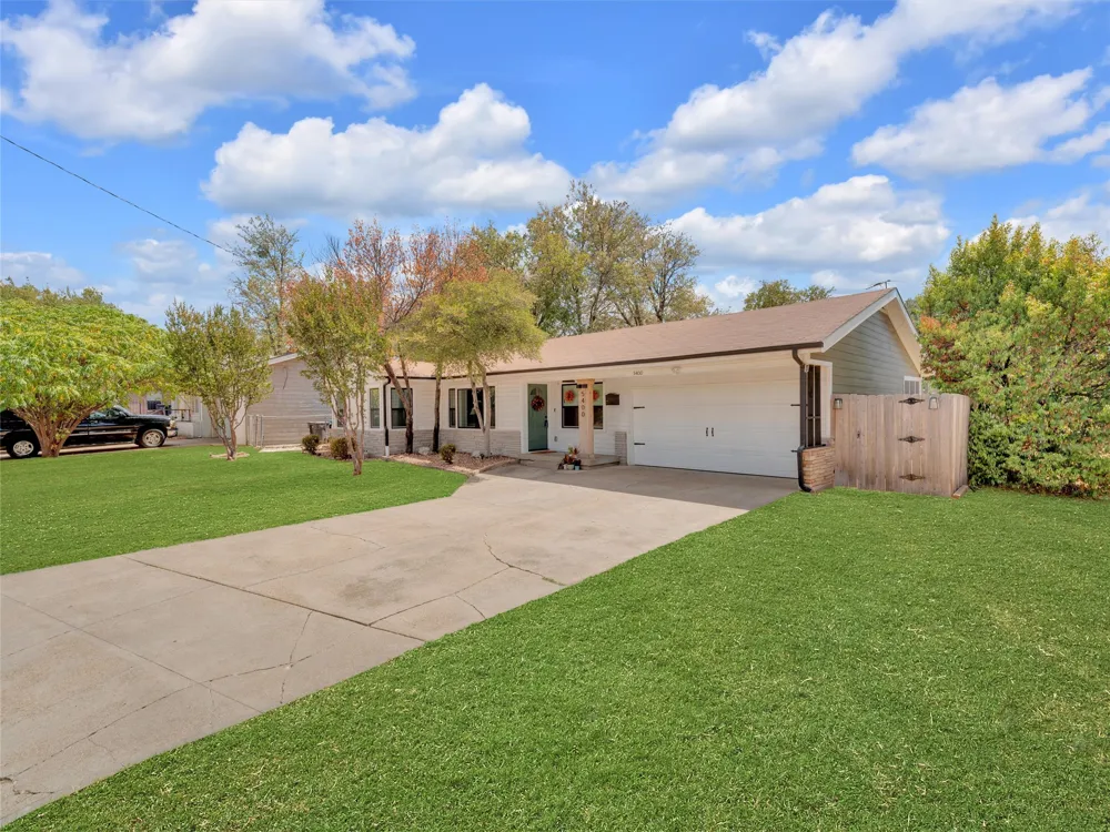 5400 Meadowbrook Drive Fort Worth, TX 76112