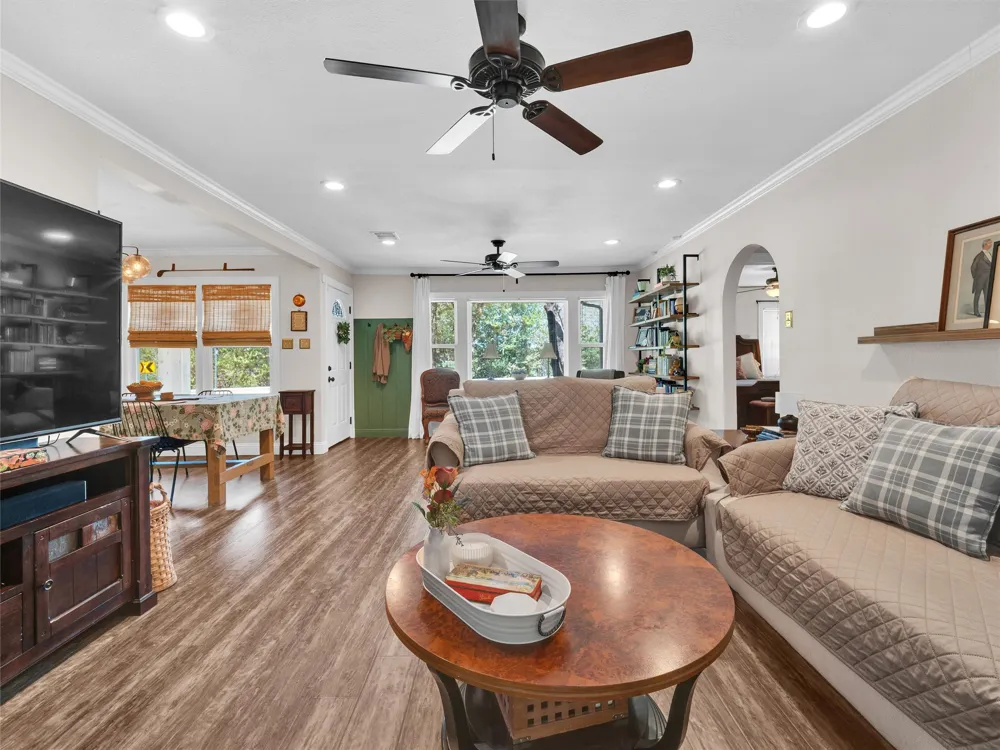 5400 Meadowbrook Drive Fort Worth, TX 76112