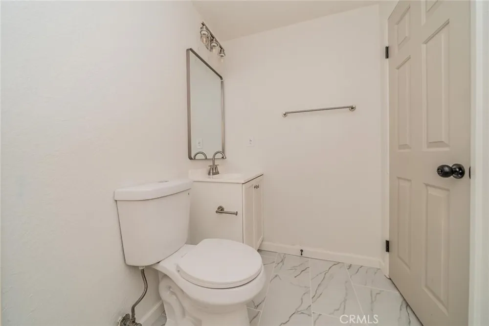 10577 Tecopa Apple Valley, CA 92308