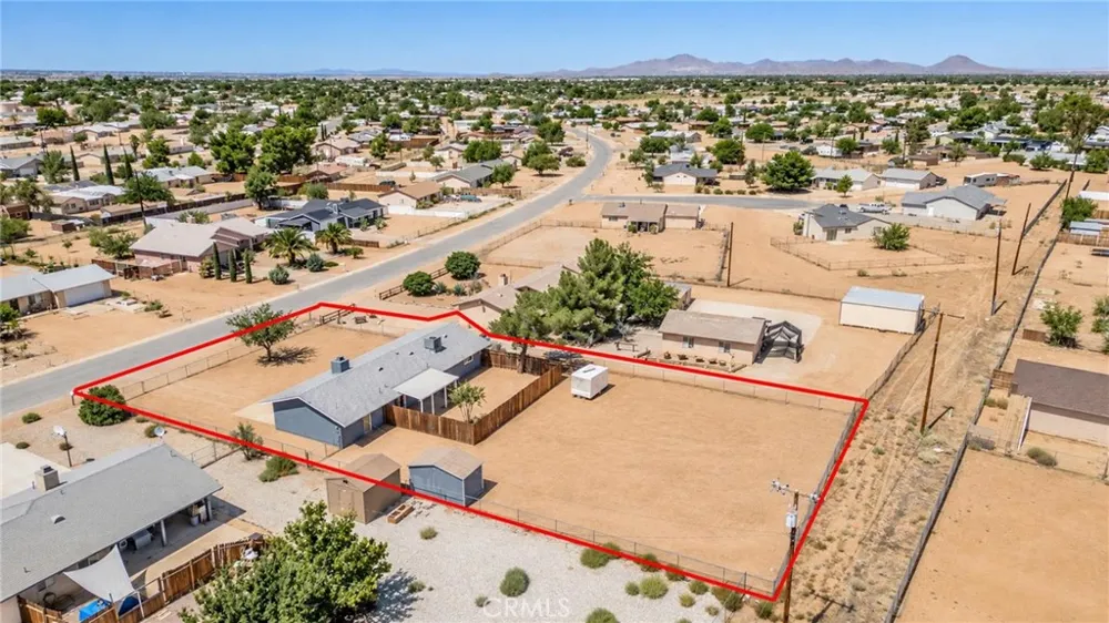 10577 Tecopa Apple Valley, CA 92308