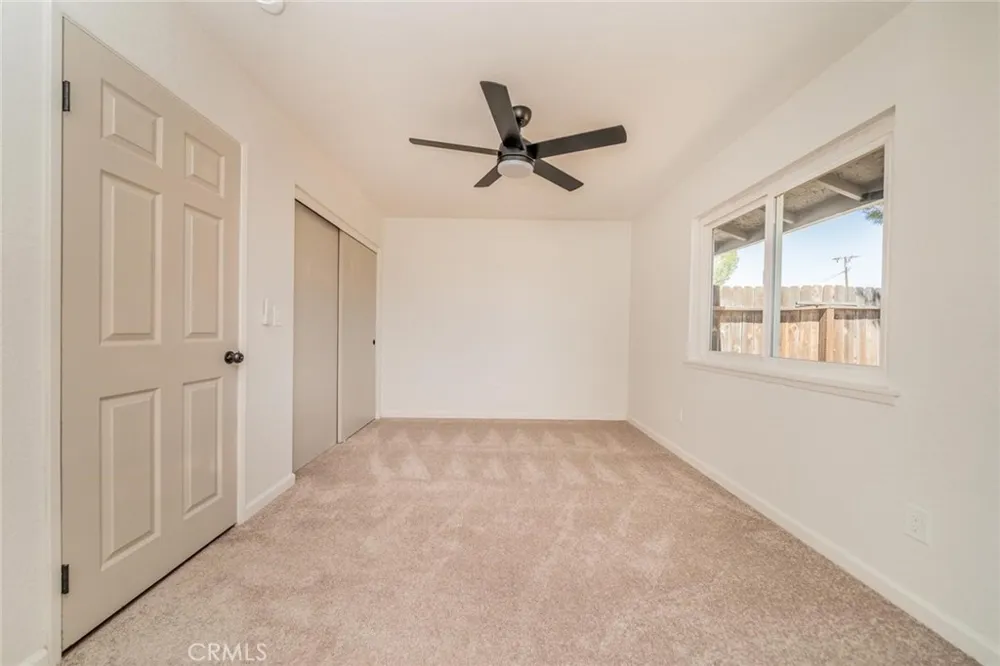 10577 Tecopa Apple Valley, CA 92308