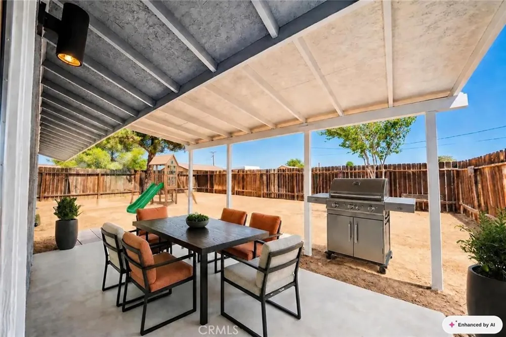 10577 Tecopa Apple Valley, CA 92308