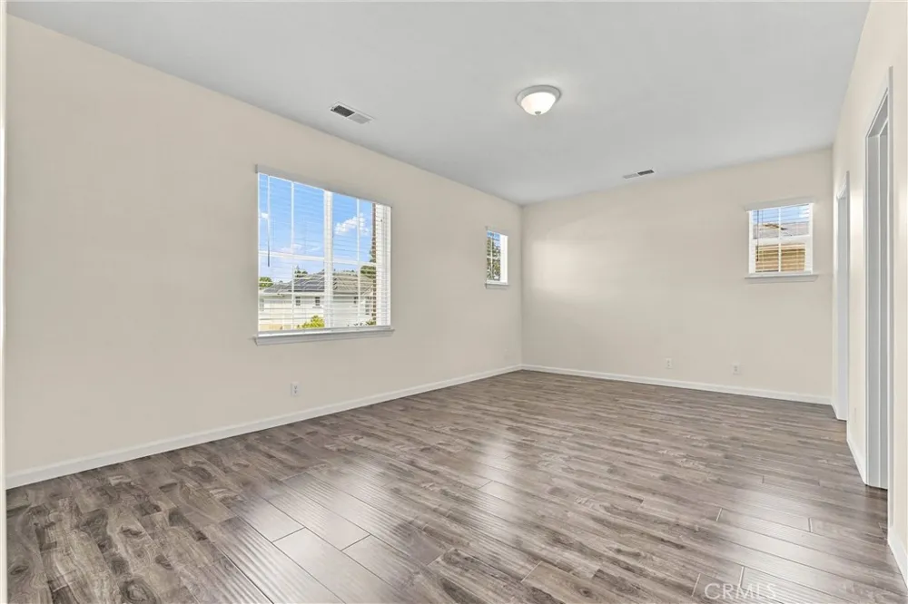212 Summit Vista Lake Forest, CA 92630