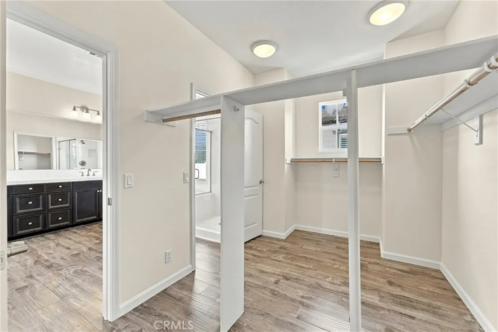 212 Summit Vista Lake Forest, CA 92630