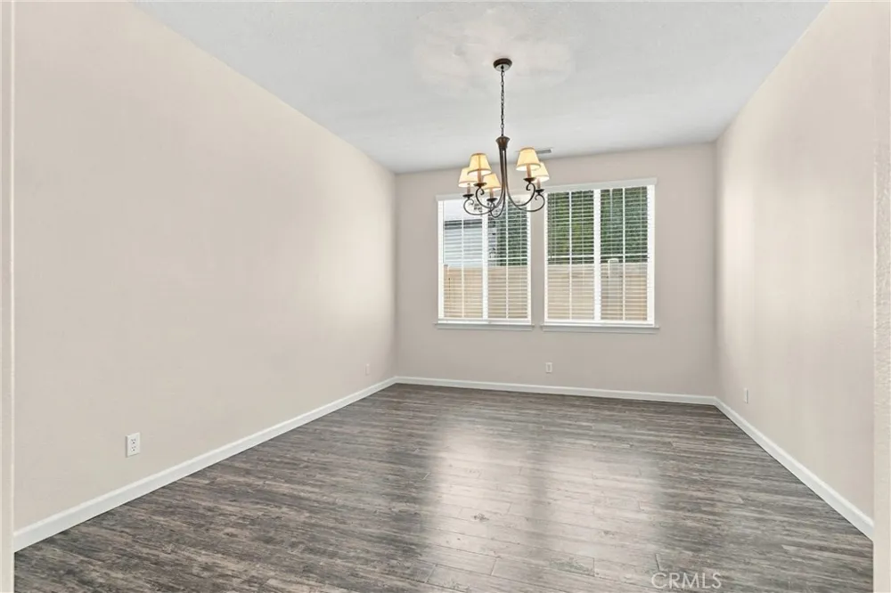 212 Summit Vista Lake Forest, CA 92630