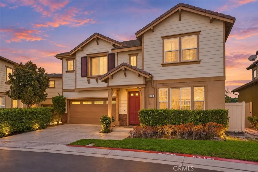 212 Summit Vista Lake Forest, CA 92630
