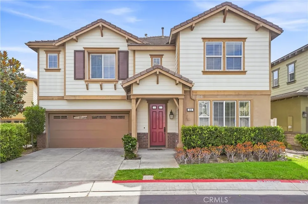 212 Summit Vista Lake Forest, CA 92630