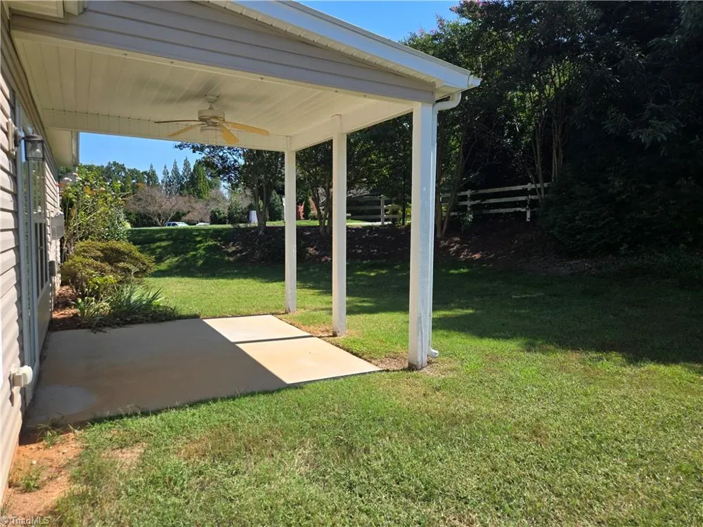 5906 River Gate Court Clemmons, NC 27012