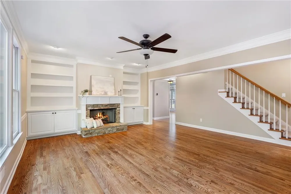 135 Grand Avenue Suwanee, GA 30024