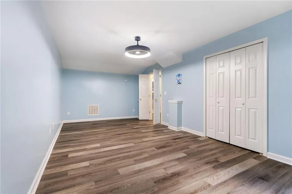 135 Grand Avenue Suwanee, GA 30024