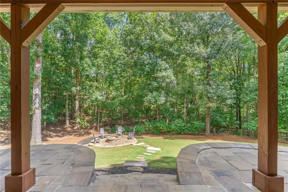 135 Grand Avenue Suwanee, GA 30024