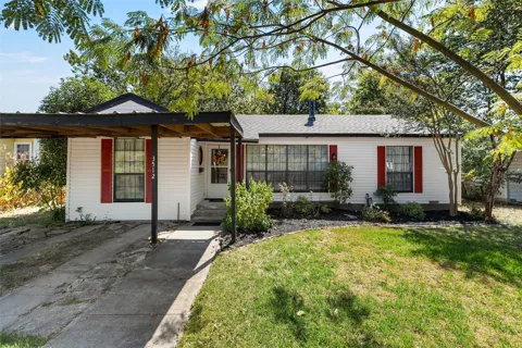 3512 Sleeper Avenue