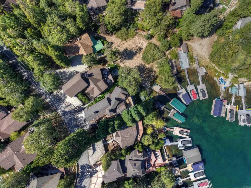 27567 West Shore Rd Lake Arrowhead, CA 92352