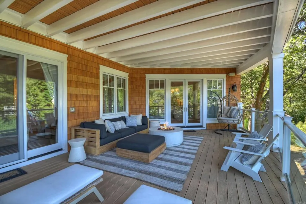 27567 West Shore Rd Lake Arrowhead, CA 92352