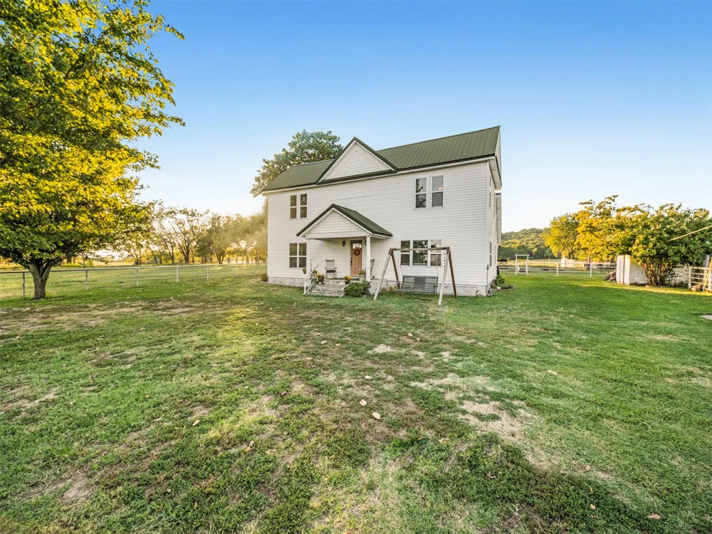 81326 S 4775 ROAD Stilwell, OK 74960