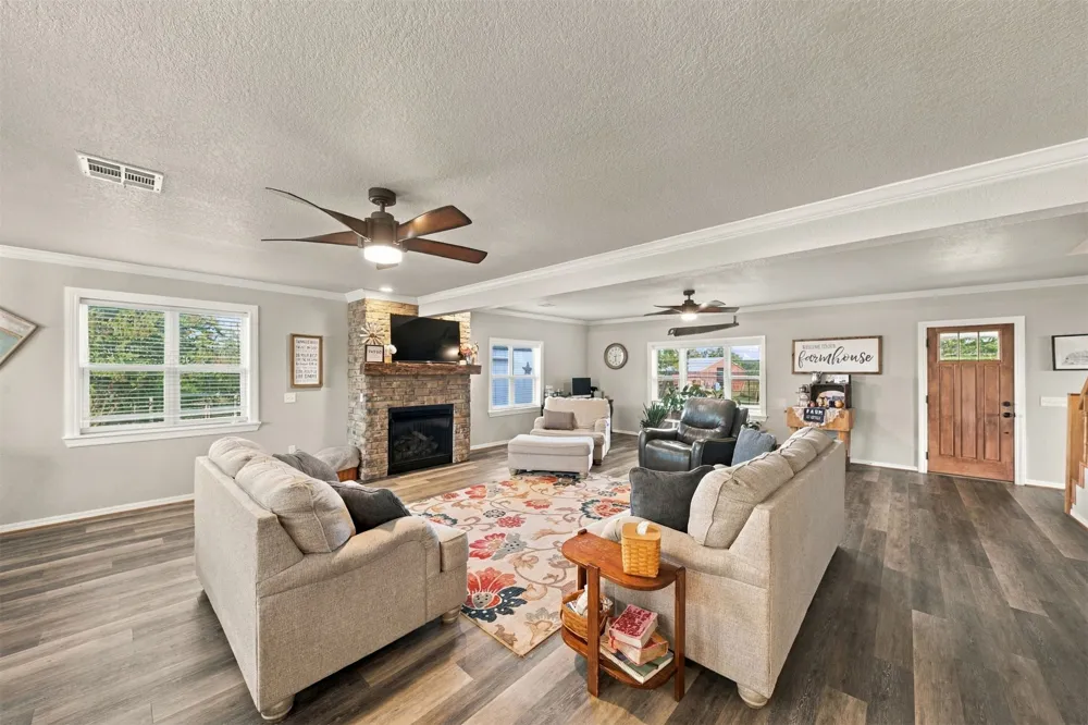 81326 S 4775 ROAD Stilwell, OK 74960