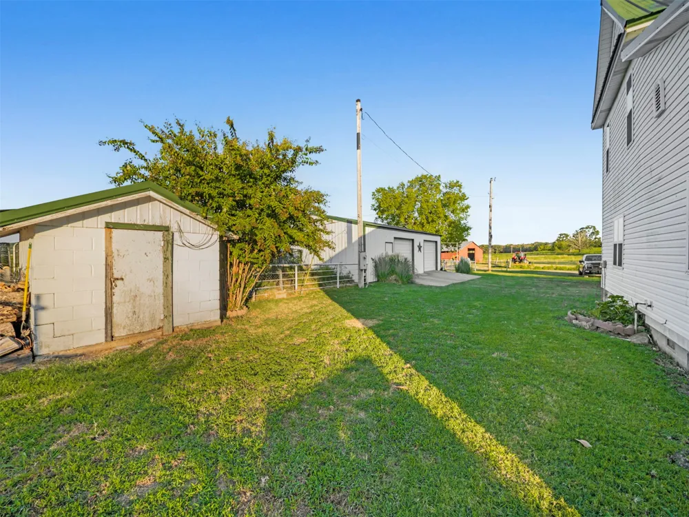 81326 S 4775 ROAD Stilwell, OK 74960