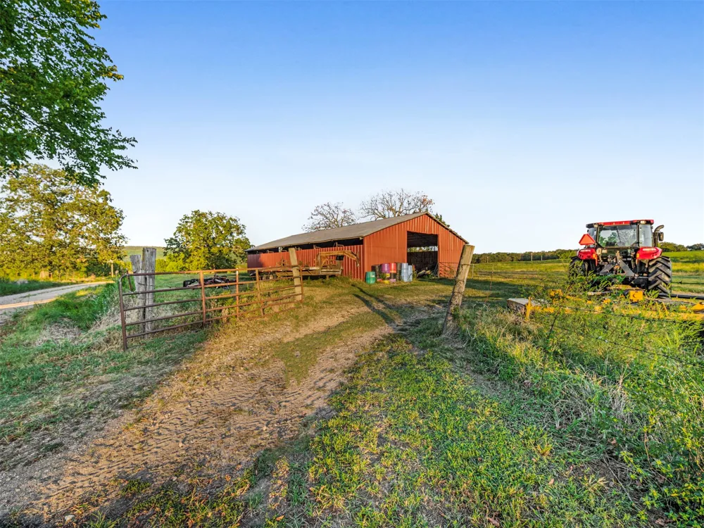 81326 S 4775 ROAD Stilwell, OK 74960