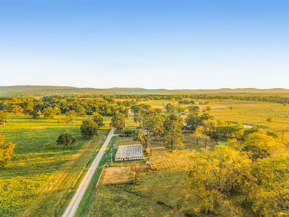 81326 S 4775 ROAD Stilwell, OK 74960