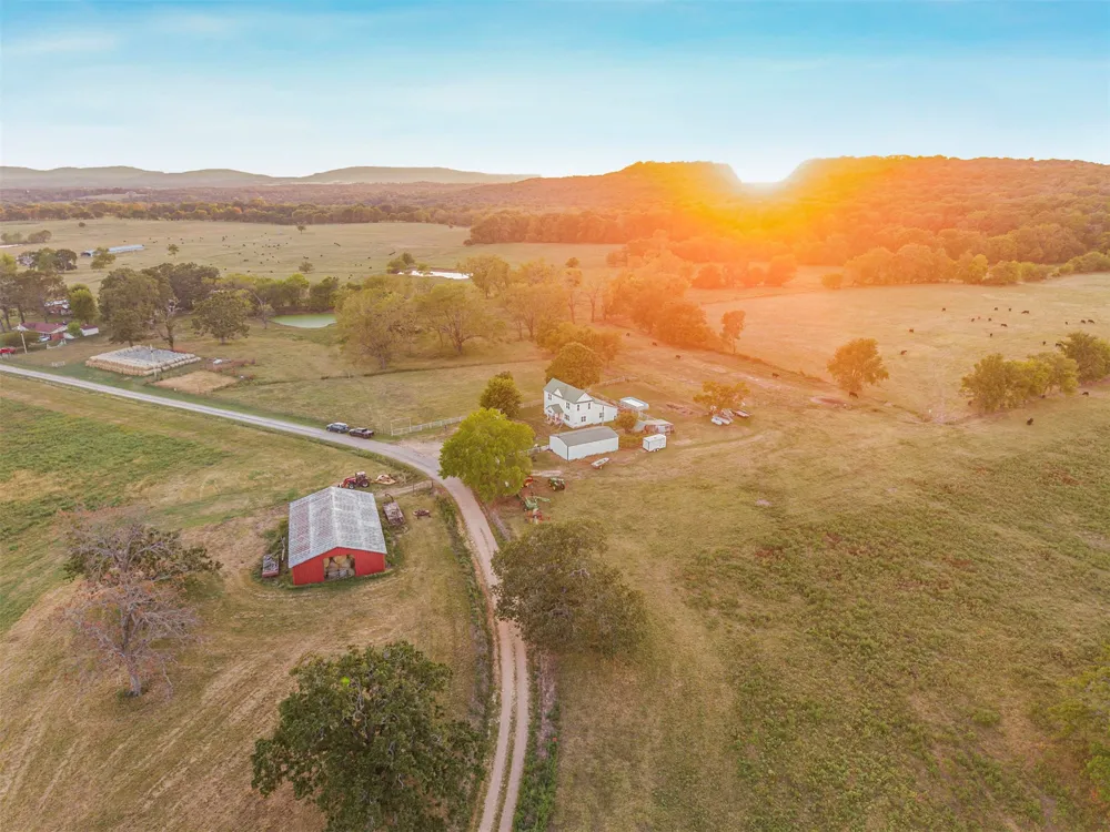 81326 S 4775 ROAD Stilwell, OK 74960