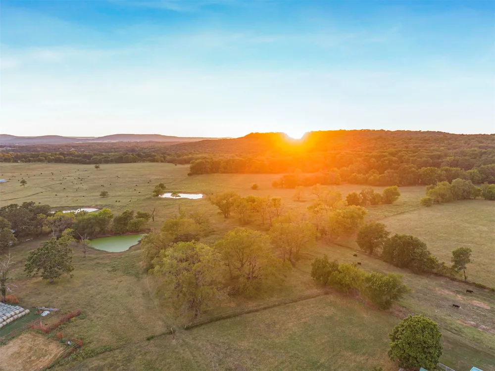 81326 S 4775 ROAD Stilwell, OK 74960