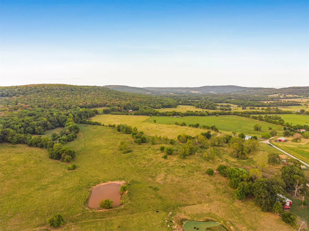 81326 S 4775 ROAD Stilwell, OK 74960