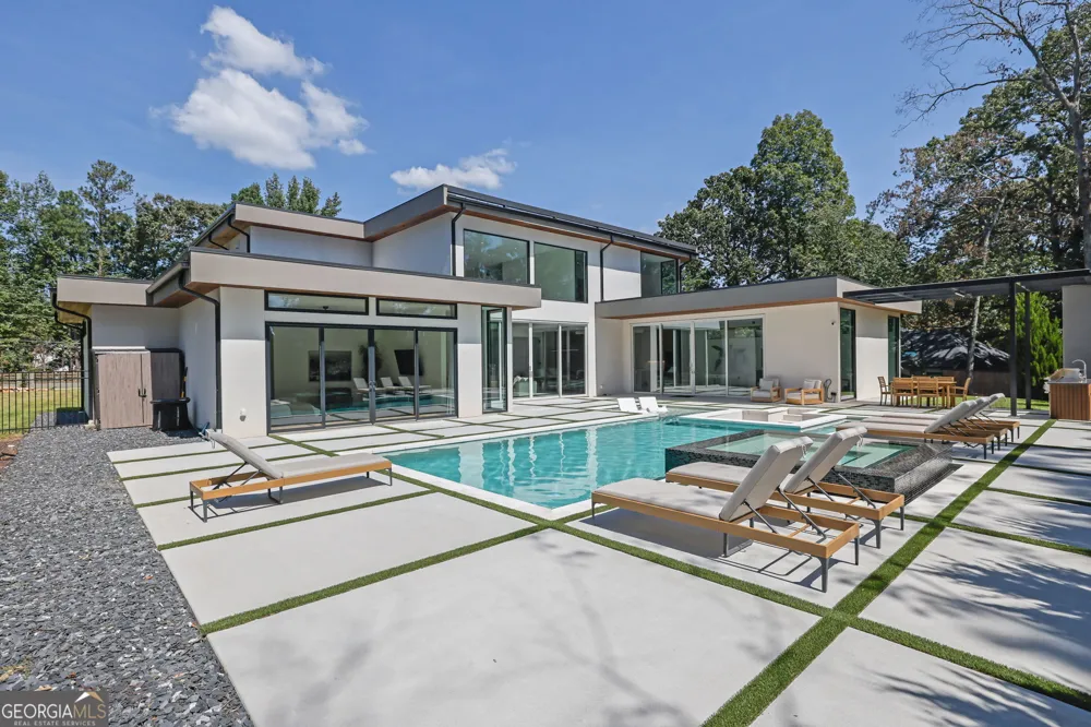2991 Lassiter RD Marietta, GA 30062