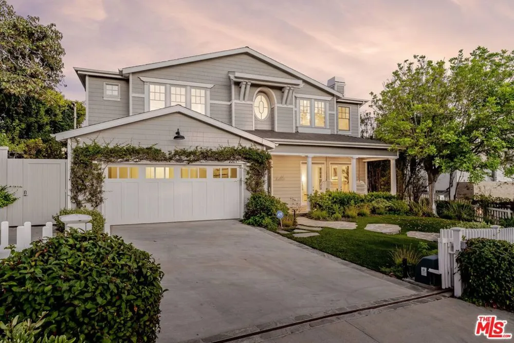 1014 El Medio Avenue Los Angeles, CA 90272