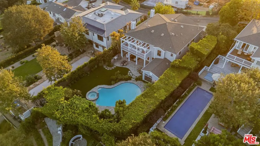 1014 El Medio Avenue Los Angeles, CA 90272
