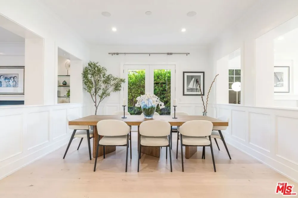 1014 El Medio Avenue Los Angeles, CA 90272