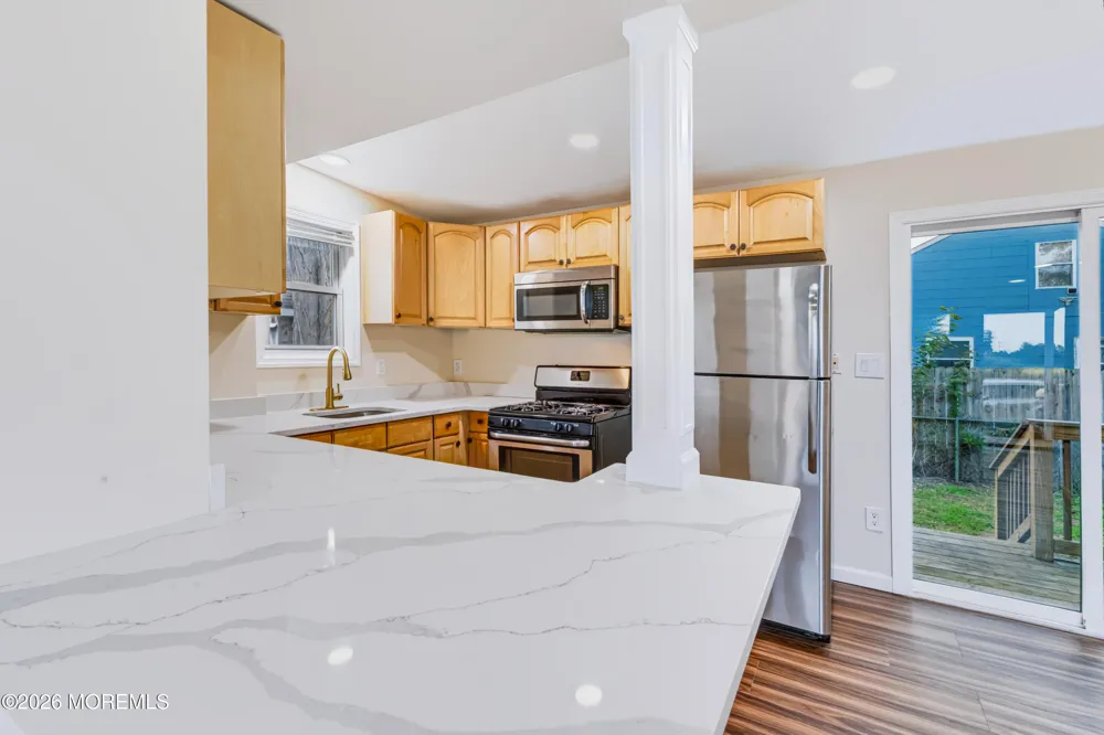 16 Creek Road Keansburg, NJ 07734