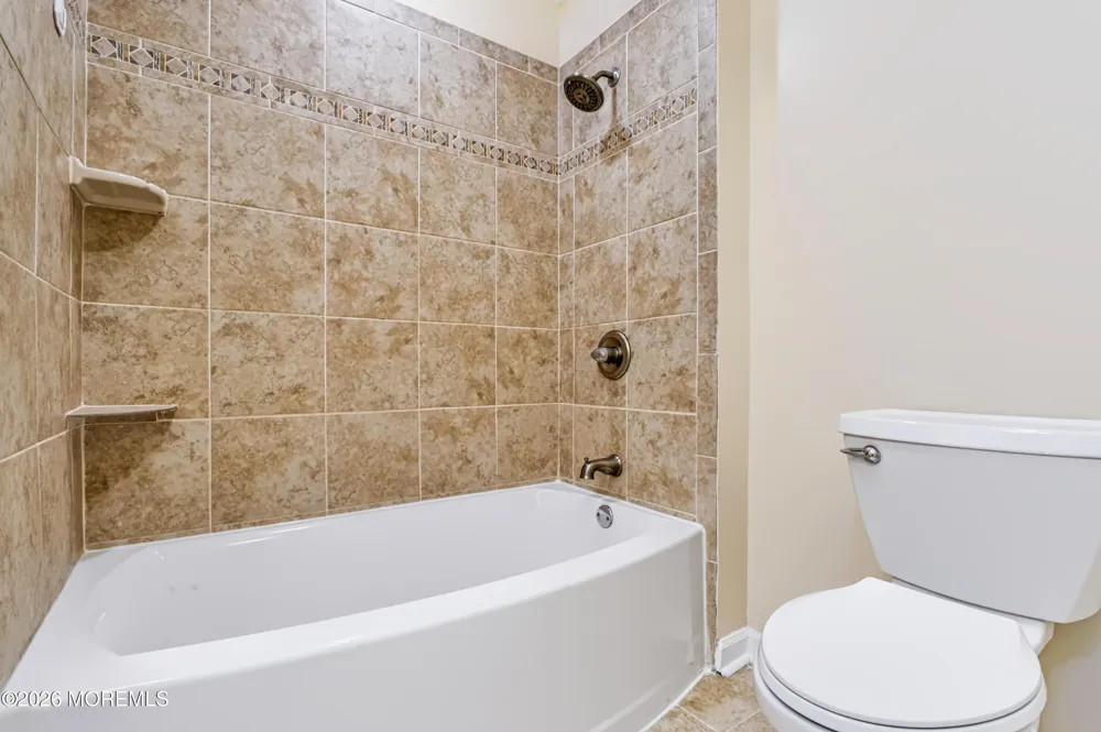 16 Creek Road Keansburg, NJ 07734