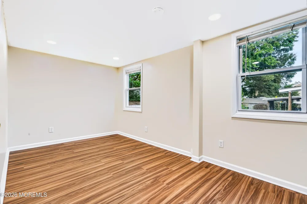 16 Creek Road Keansburg, NJ 07734