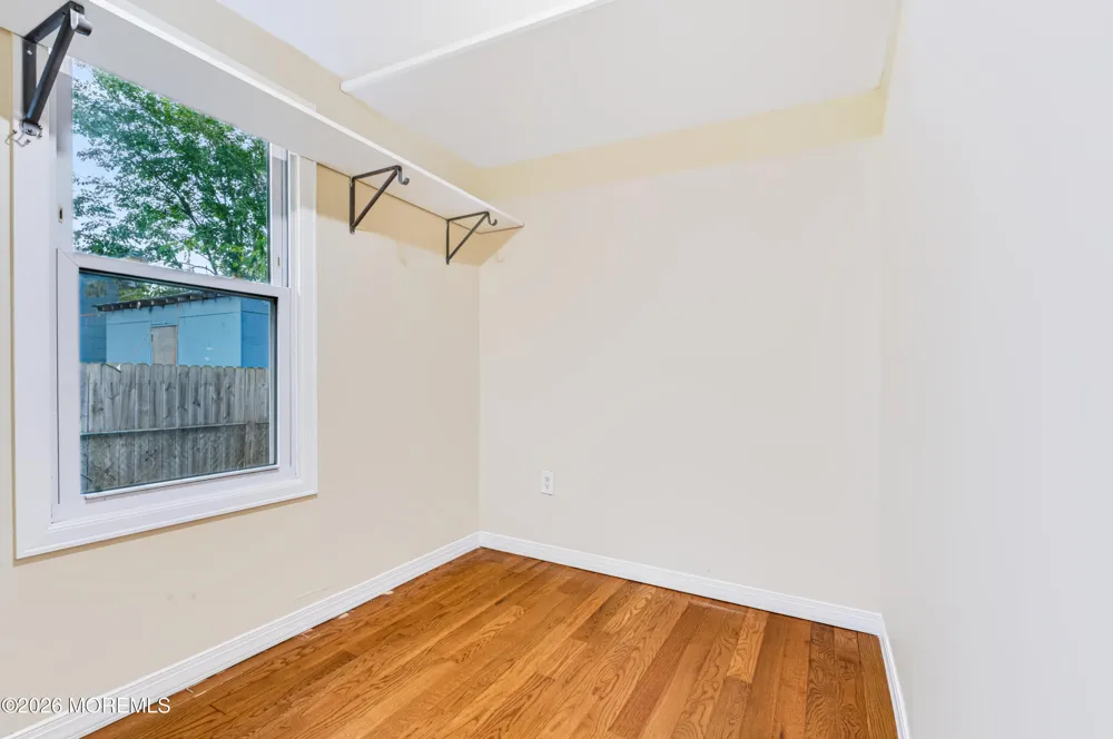 16 Creek Road Keansburg, NJ 07734