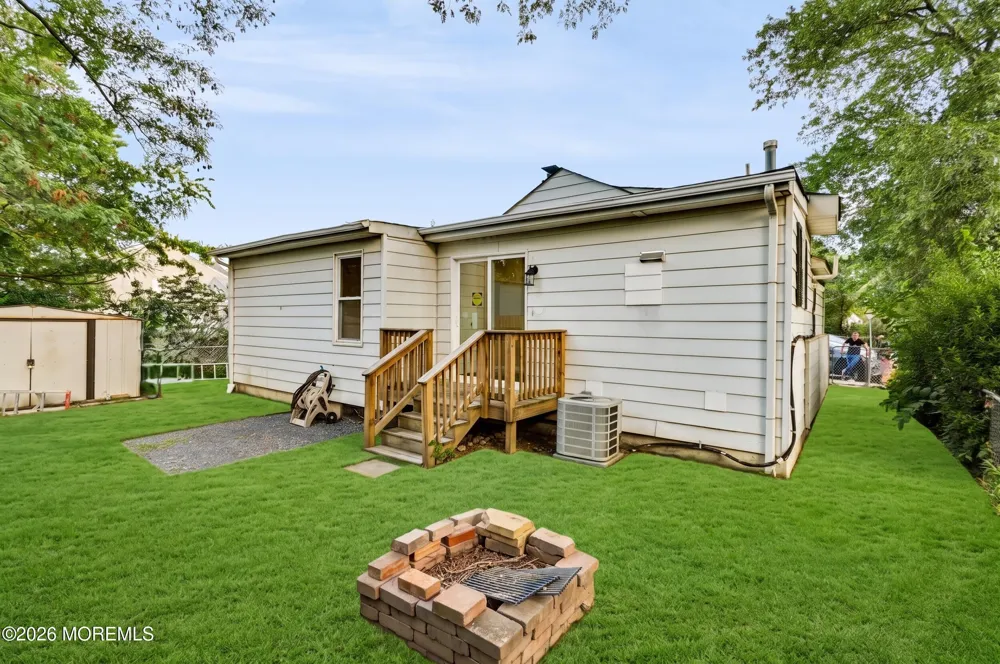16 Creek Road Keansburg, NJ 07734