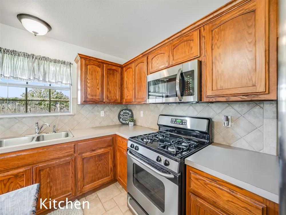 5420 Redbud Place Sand Springs, OK 74063