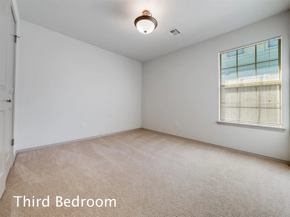 5420 Redbud Place Sand Springs, OK 74063