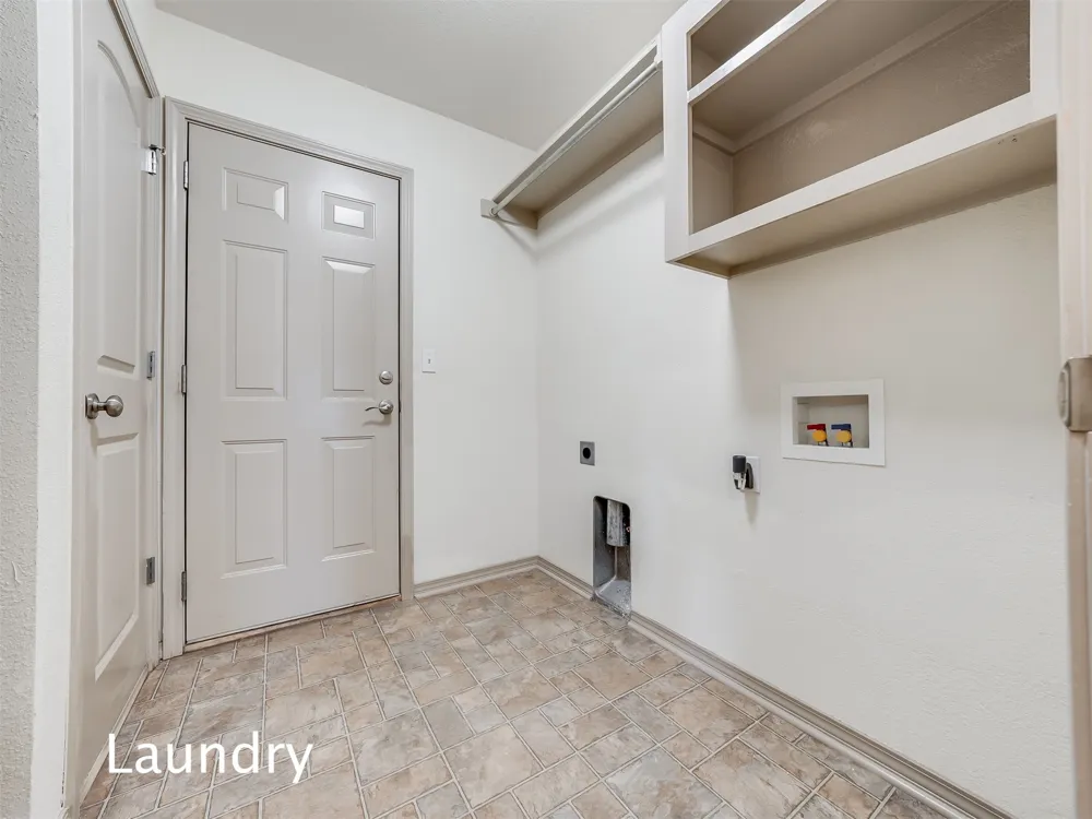 5420 Redbud Place Sand Springs, OK 74063