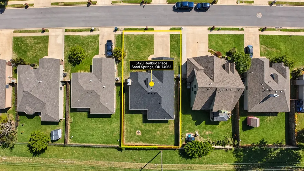 5420 Redbud Place Sand Springs, OK 74063