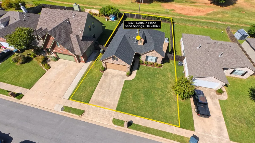 5420 Redbud Place Sand Springs, OK 74063