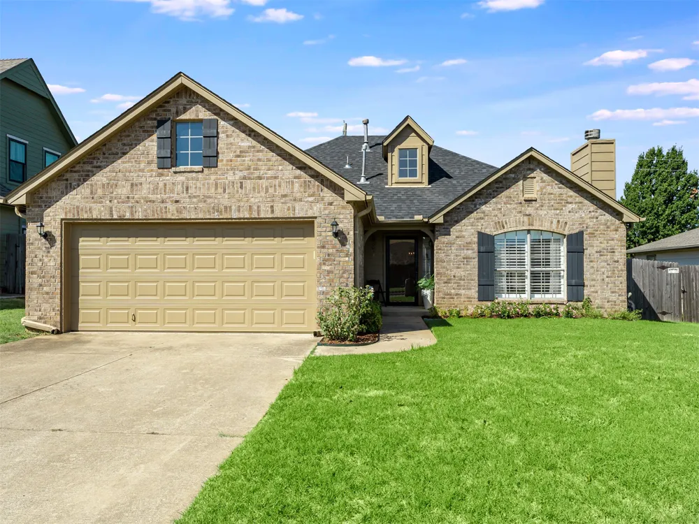 5420 Redbud Place Sand Springs, OK 74063