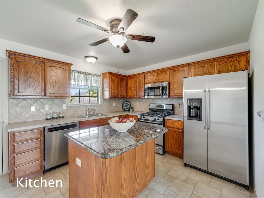5420 Redbud Place Sand Springs, OK 74063