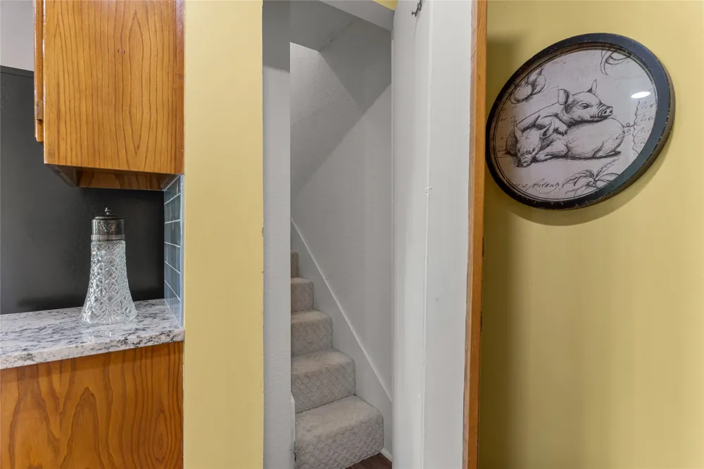 15594 Overlook Drive Skiatook, OK 74070