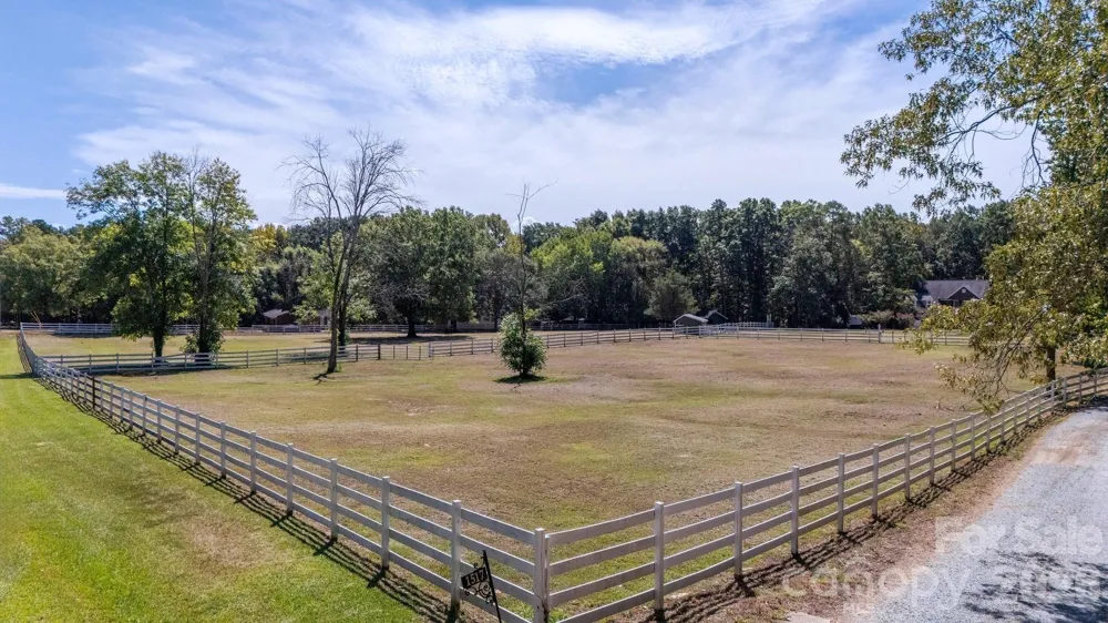 1517 Helms Short Cut Road Monroe, NC 28112