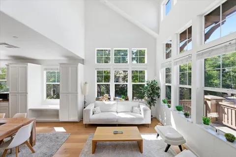 40200 Antigua Rose Terrace