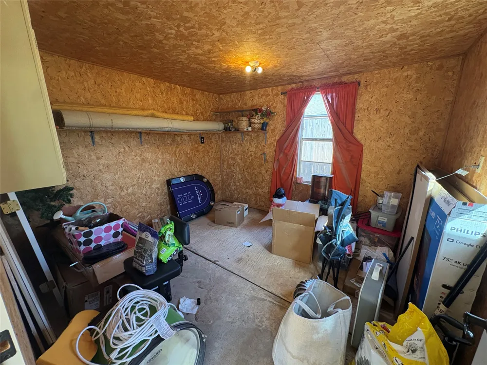 314 4th Fairview, OK 73737