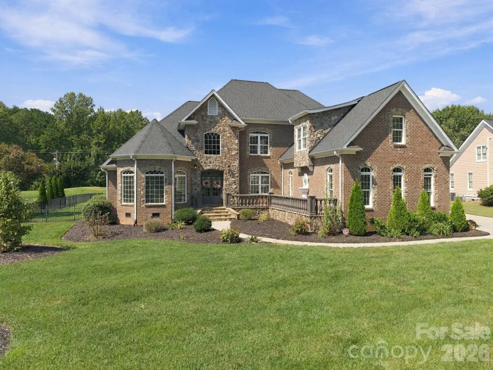 6671 Fox Ridge Circle Davidson, NC 28036