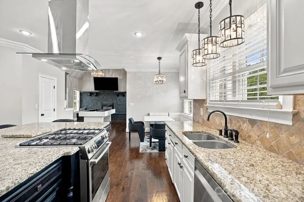 6671 Fox Ridge Circle Davidson, NC 28036